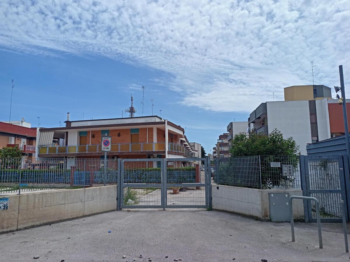 Divenere Carbonara - Locazione Turistica Apartment Bari Exterior foto